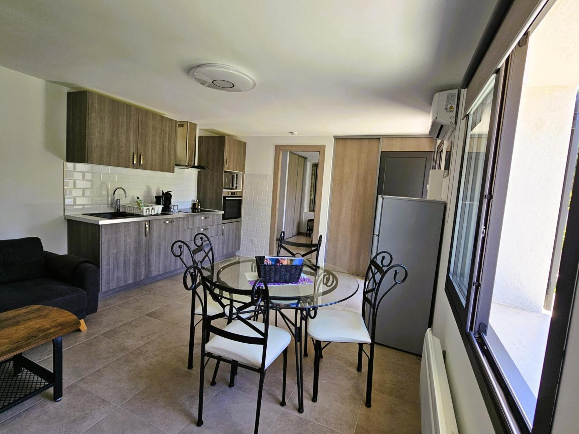 Etoile Du Berger Saint Aygulf 3 Villas Et 4 Appartements Jardin Individuel Et Piscine Chauffee En Saison - La Mer Et Les Plages 450 M Exteriör bild