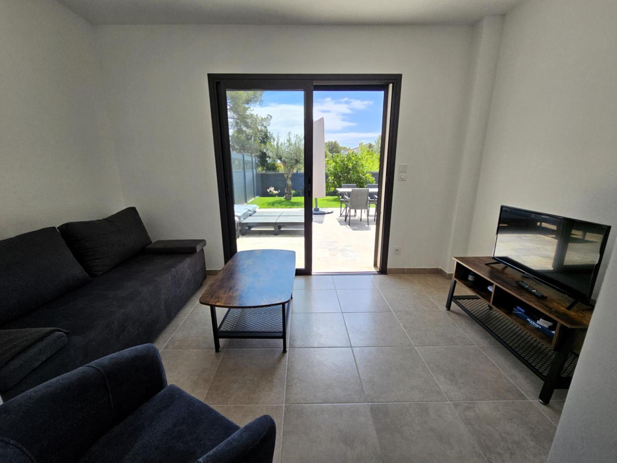 Etoile Du Berger Saint Aygulf 3 Villas Et 4 Appartements Jardin Individuel Et Piscine Chauffee En Saison - La Mer Et Les Plages 450 M Exteriör bild