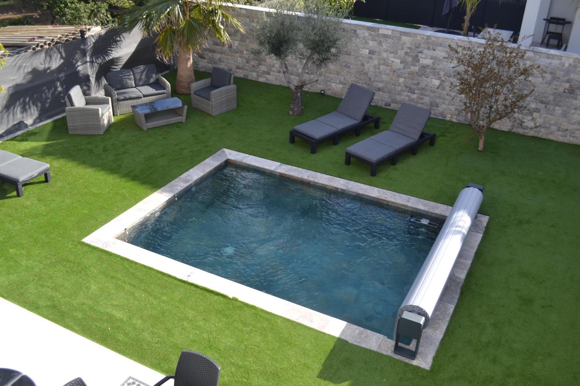 Etoile Du Berger Saint Aygulf 3 Villas Et 4 Appartements Jardin Individuel Et Piscine Chauffee En Saison - La Mer Et Les Plages 450 M Exteriör bild